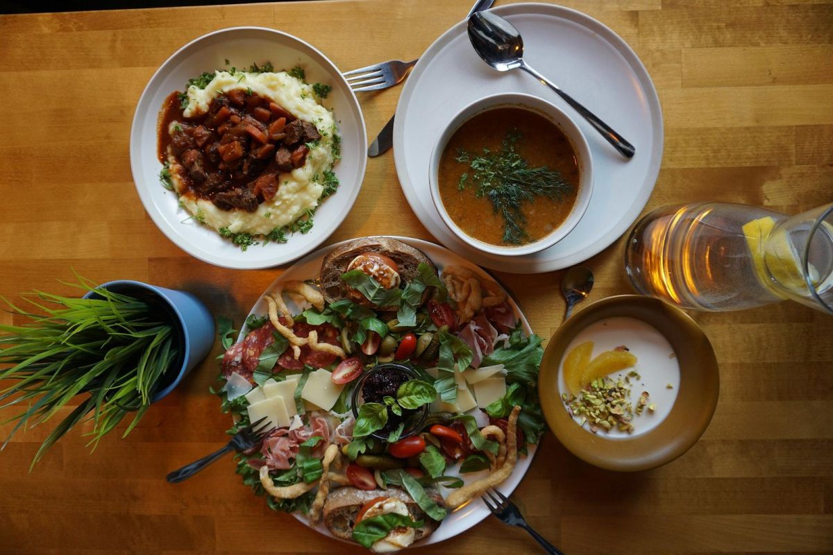 Тегеласте Туба