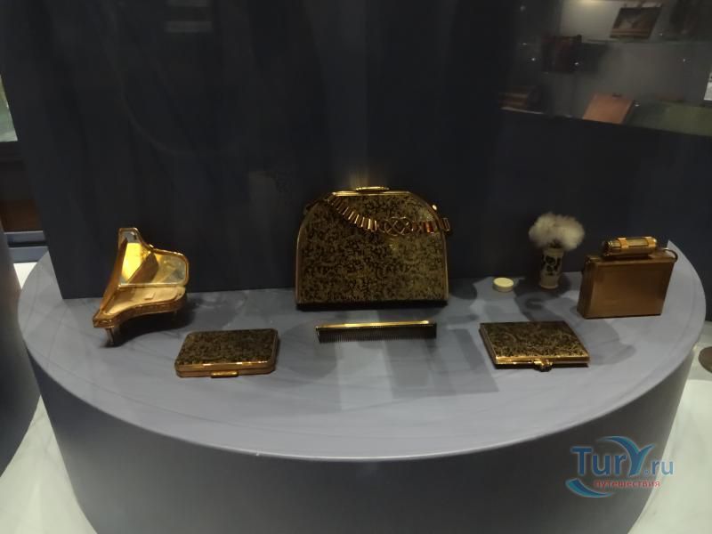 Музей сумок и ридикюлей Хендрикье