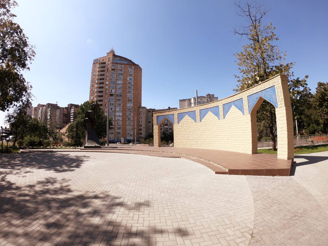 Сквер им. Муслима Магомаева