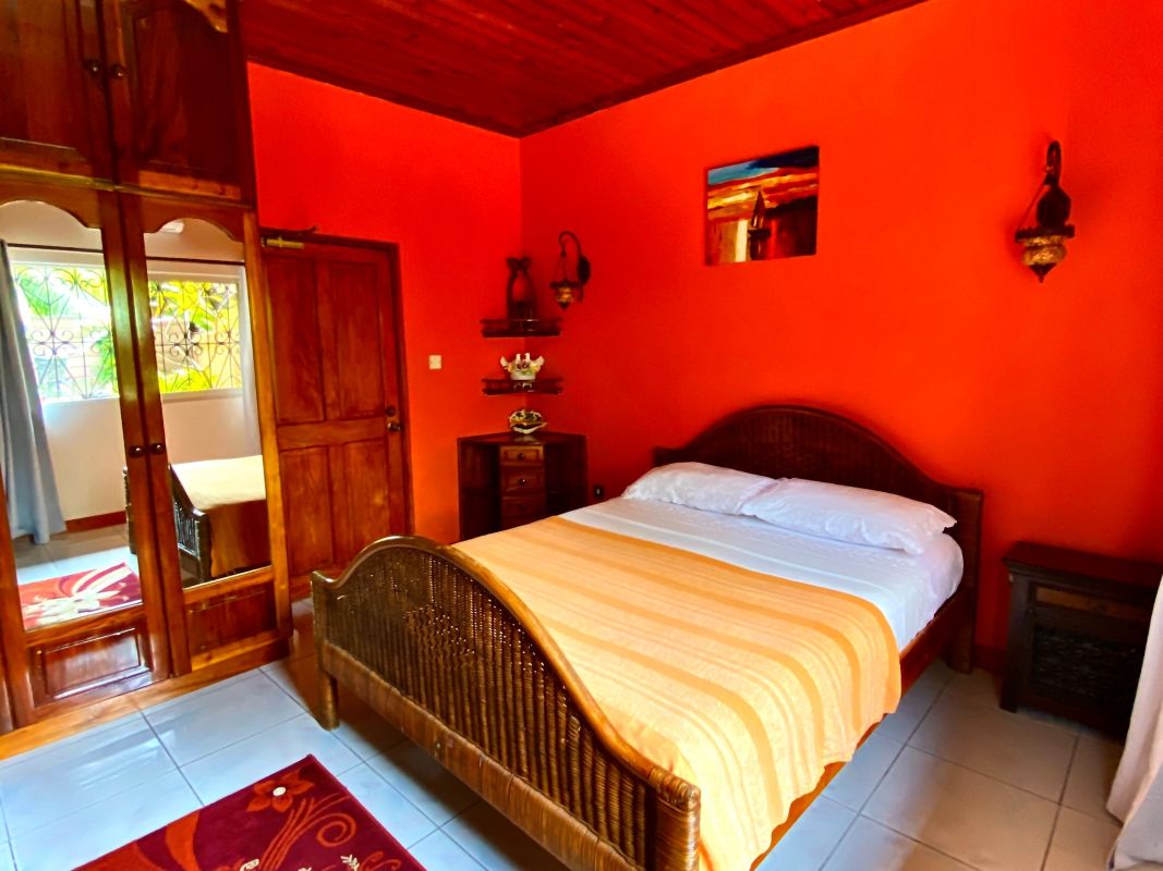 Effie’s Mountain View villas