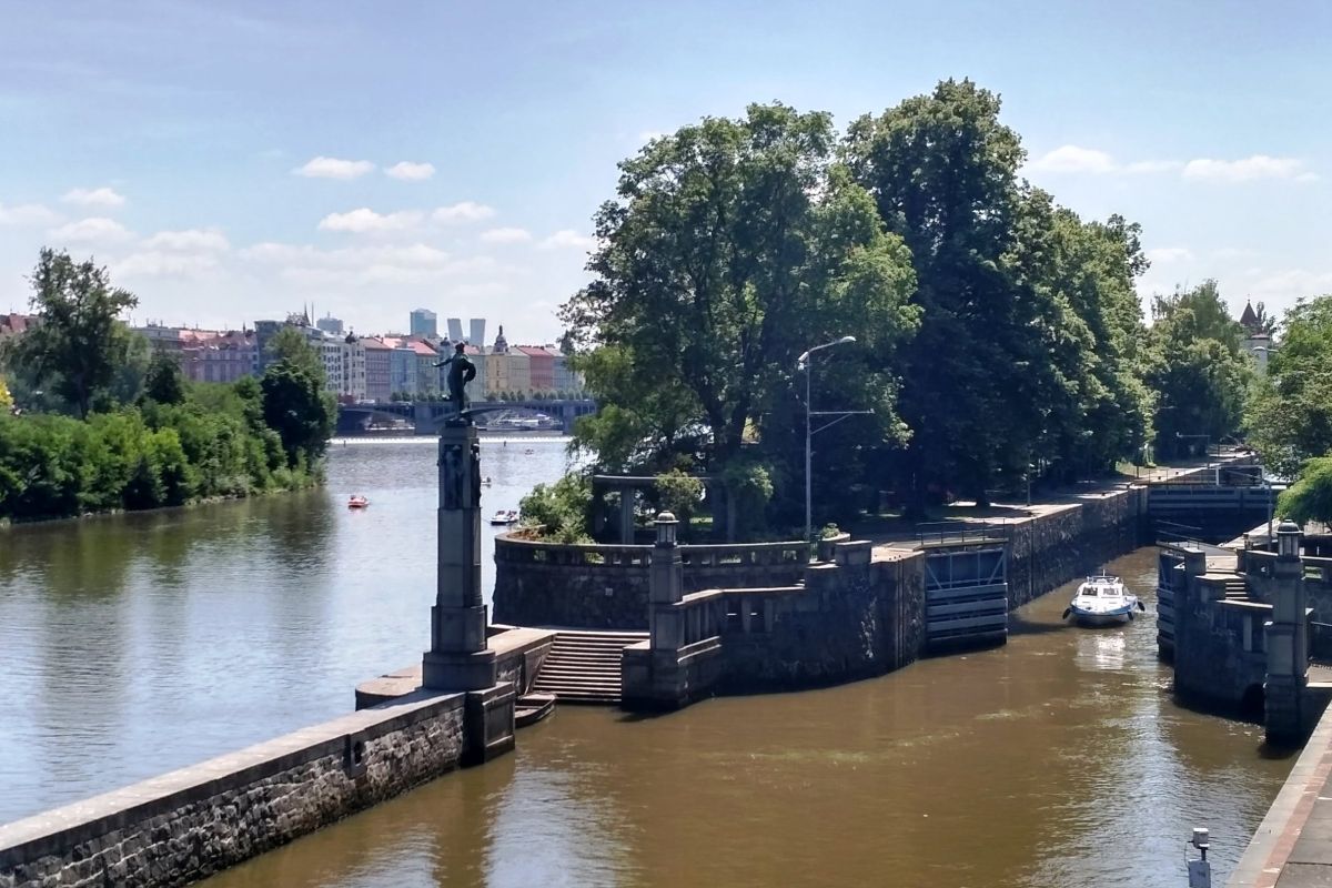 Детский остров