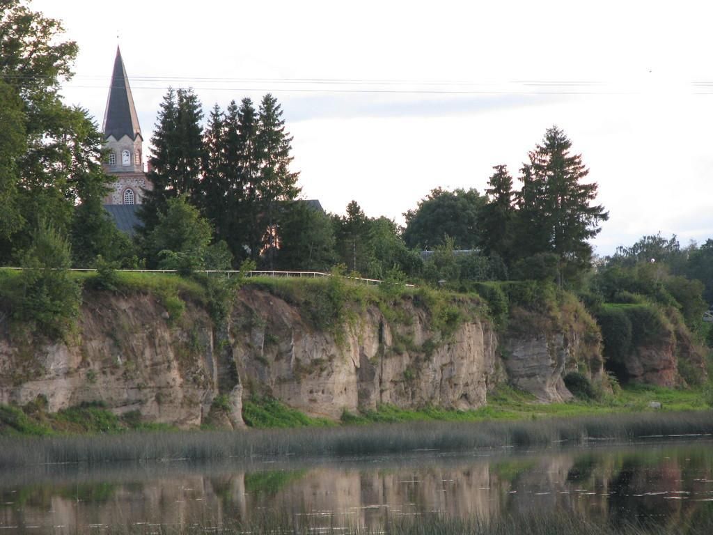 Ториская адская бездна