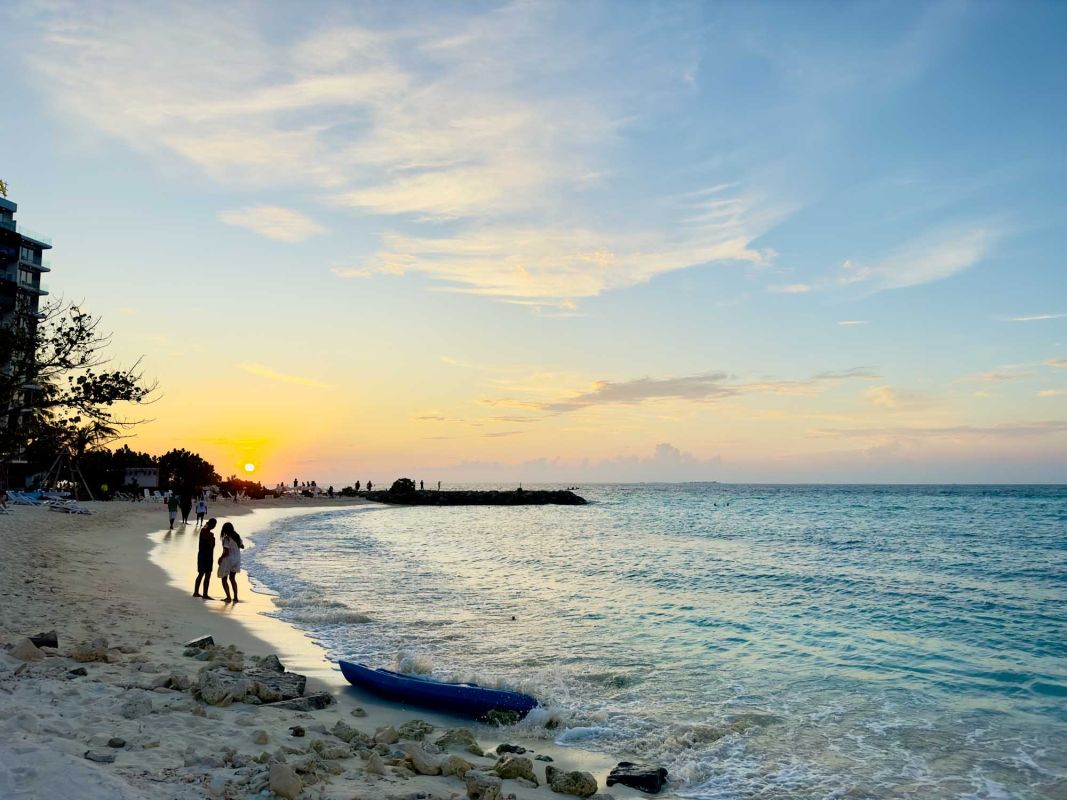 Пляж Арена Маафуши