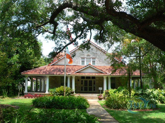 Дом Мерриков в Корал-Гейблс