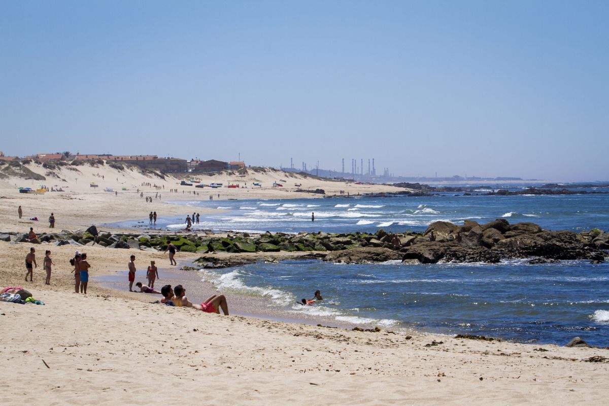 Пляж «Прайя-ду-Минделу»