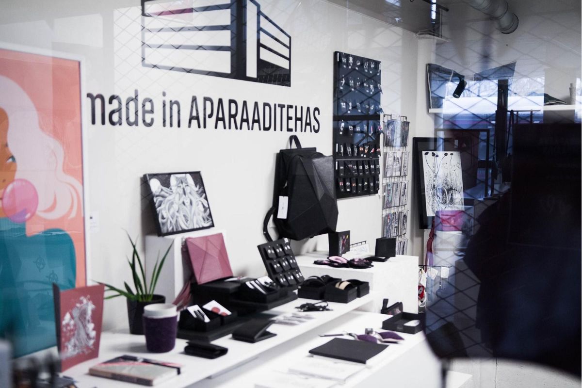 Магазин искусства и дизайна 