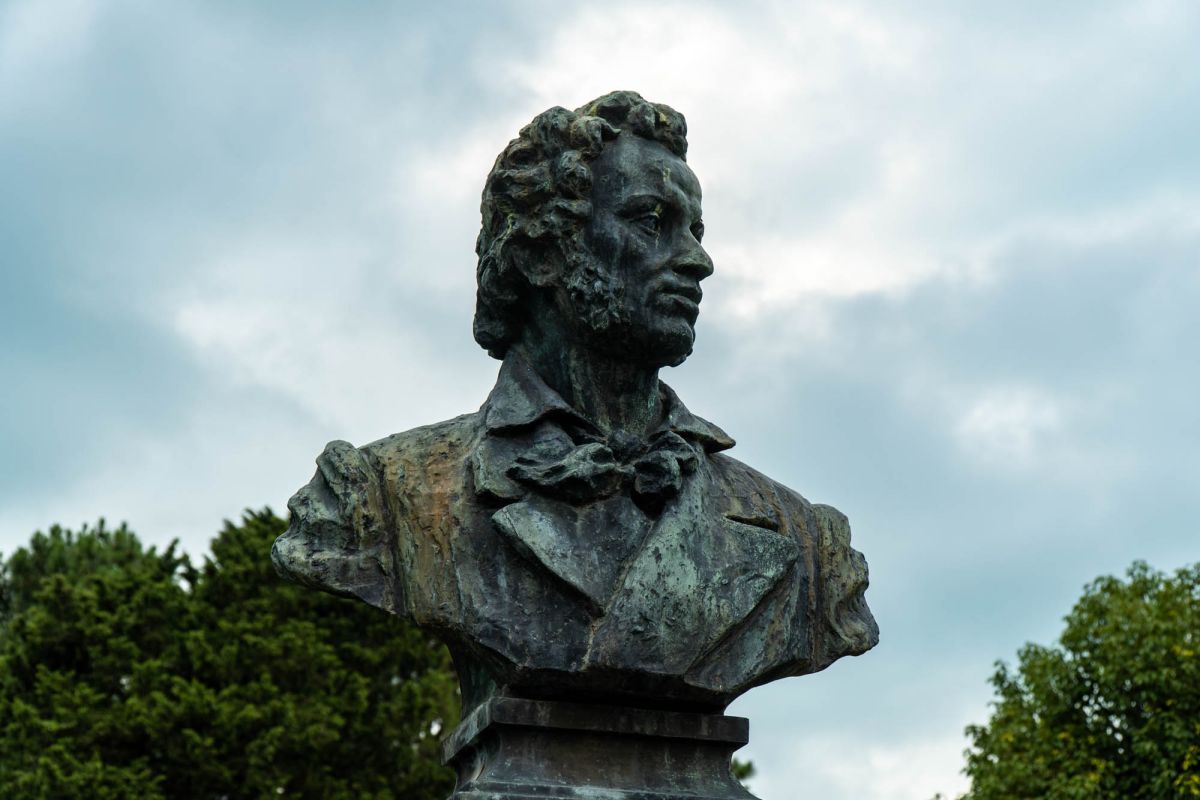 Памятник Пушкину в Батуми