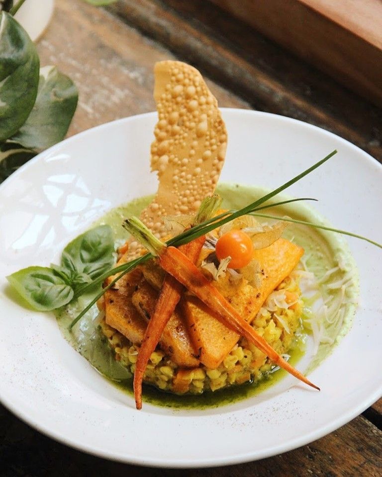 Веганский ресторан V