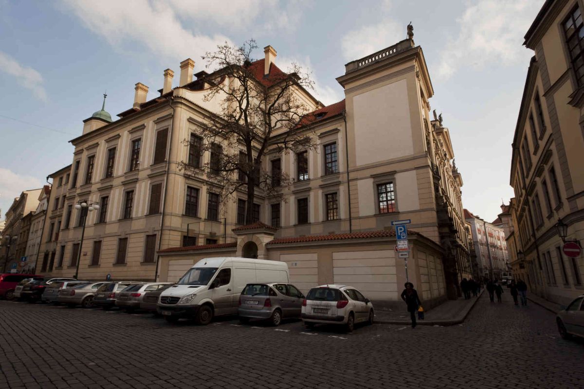 Дворец Клам-Галласов