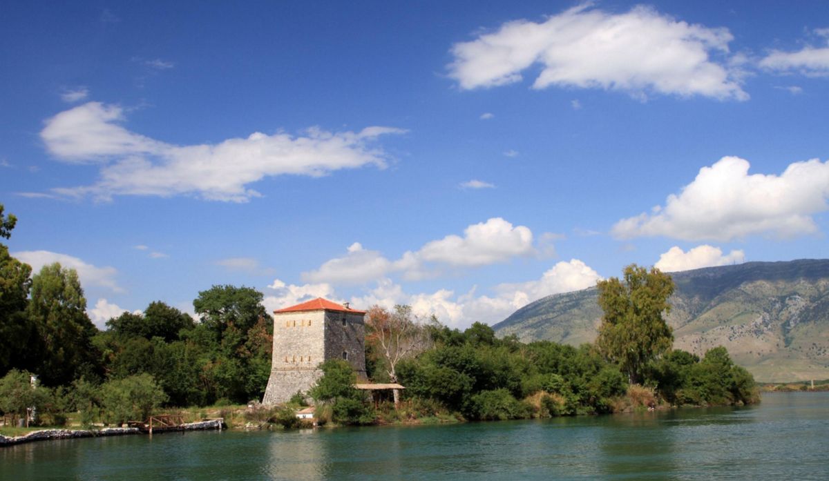 Венецианская башня в Бутринти