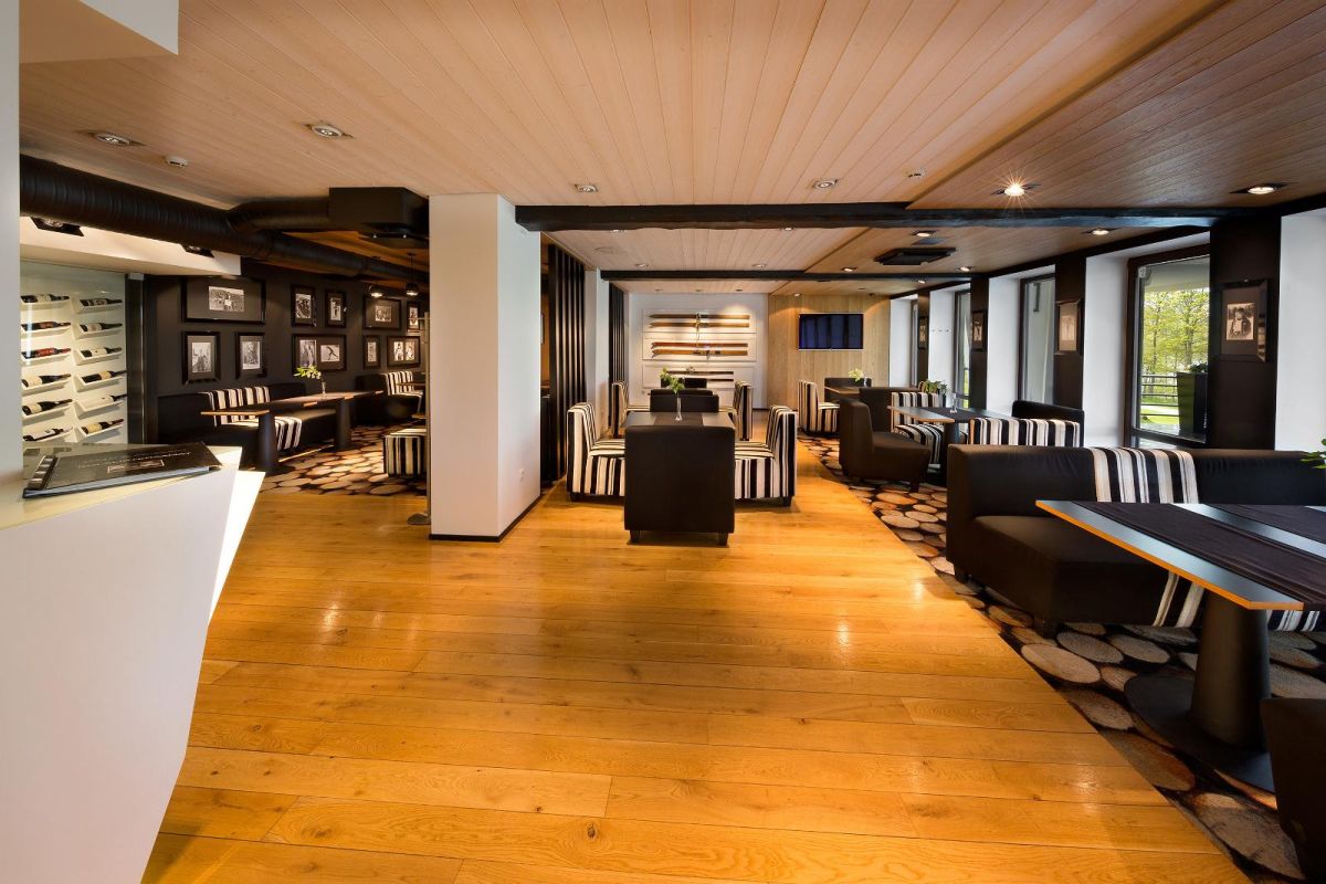 Ресторан Pühajärve отеля GMP Clubhotel