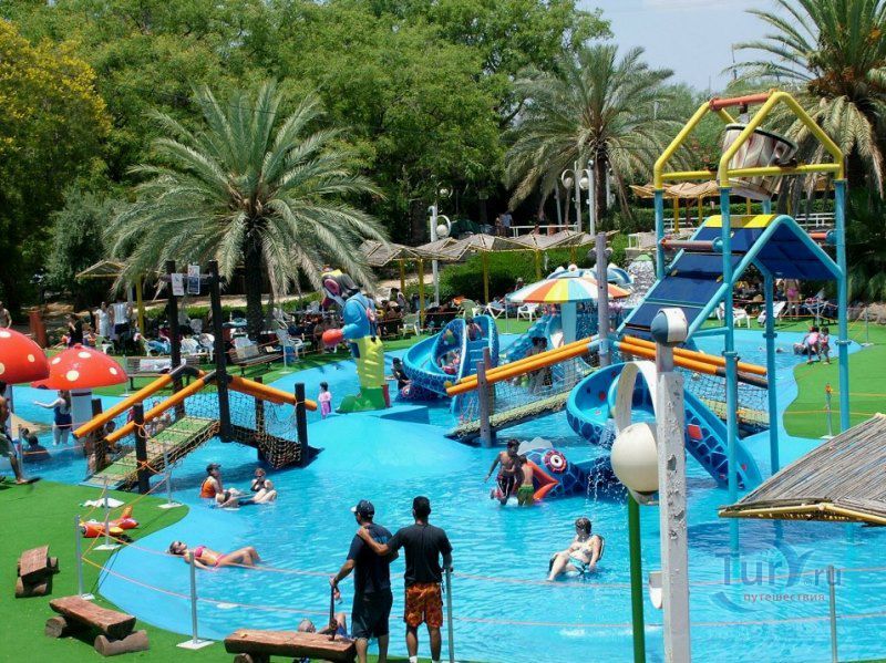 Парк водных аттракционов Луна-Галь