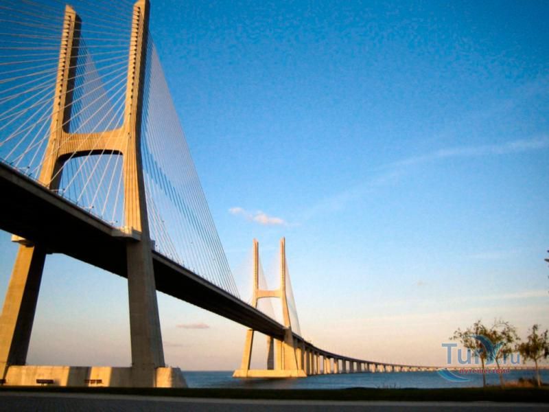 Мост Васко да Гама