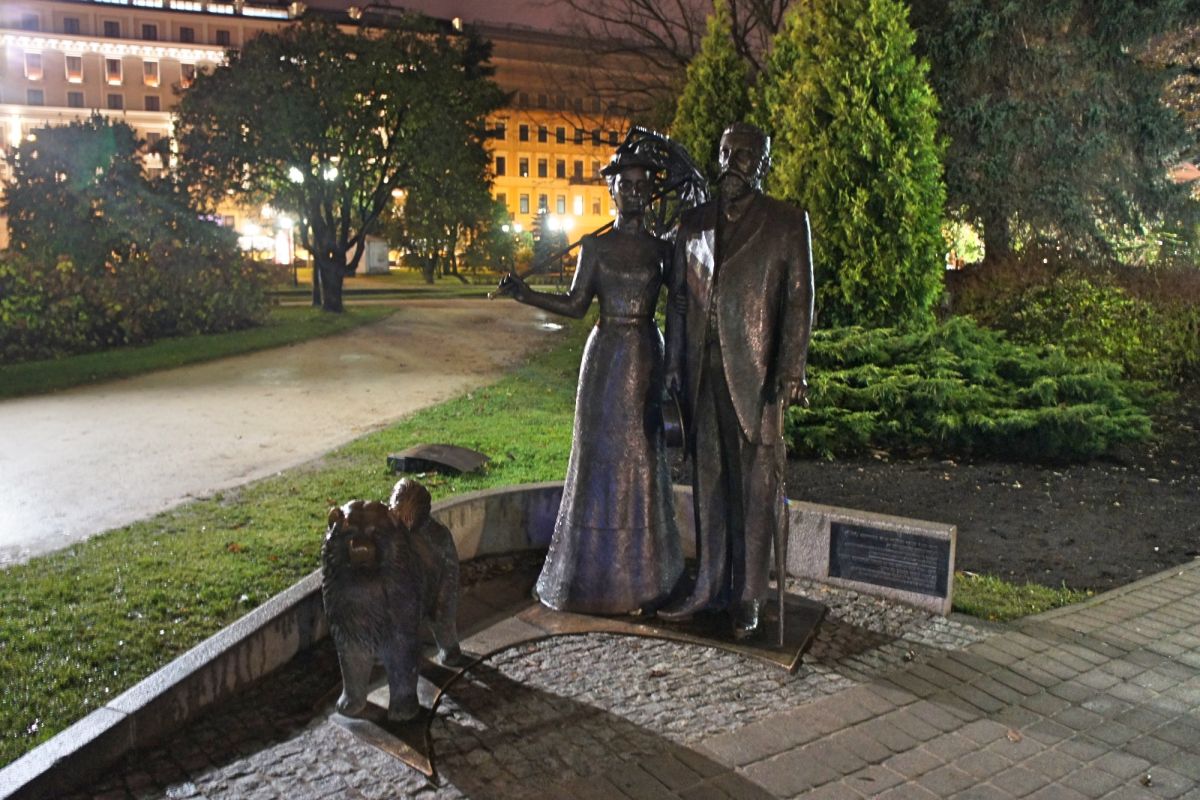 Памятник Джорджу Армистеду