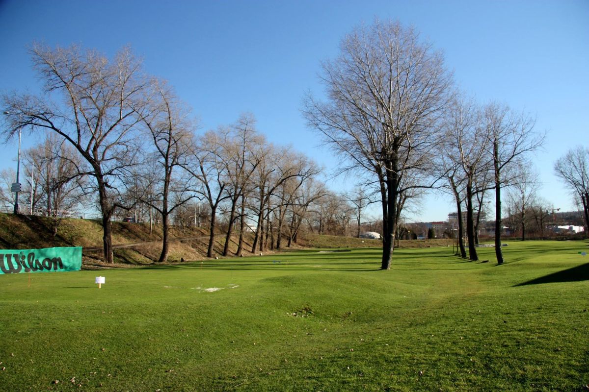 Driving Range Роганский остров
