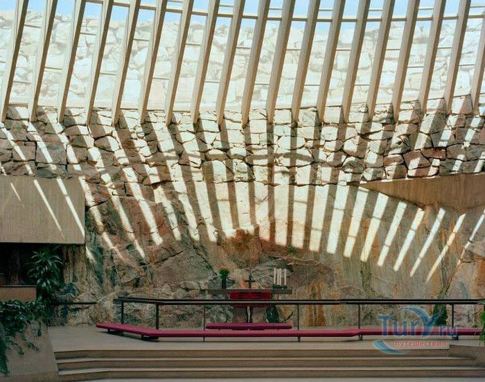 Церковь Темппелиаукио (Церковь в Скале)