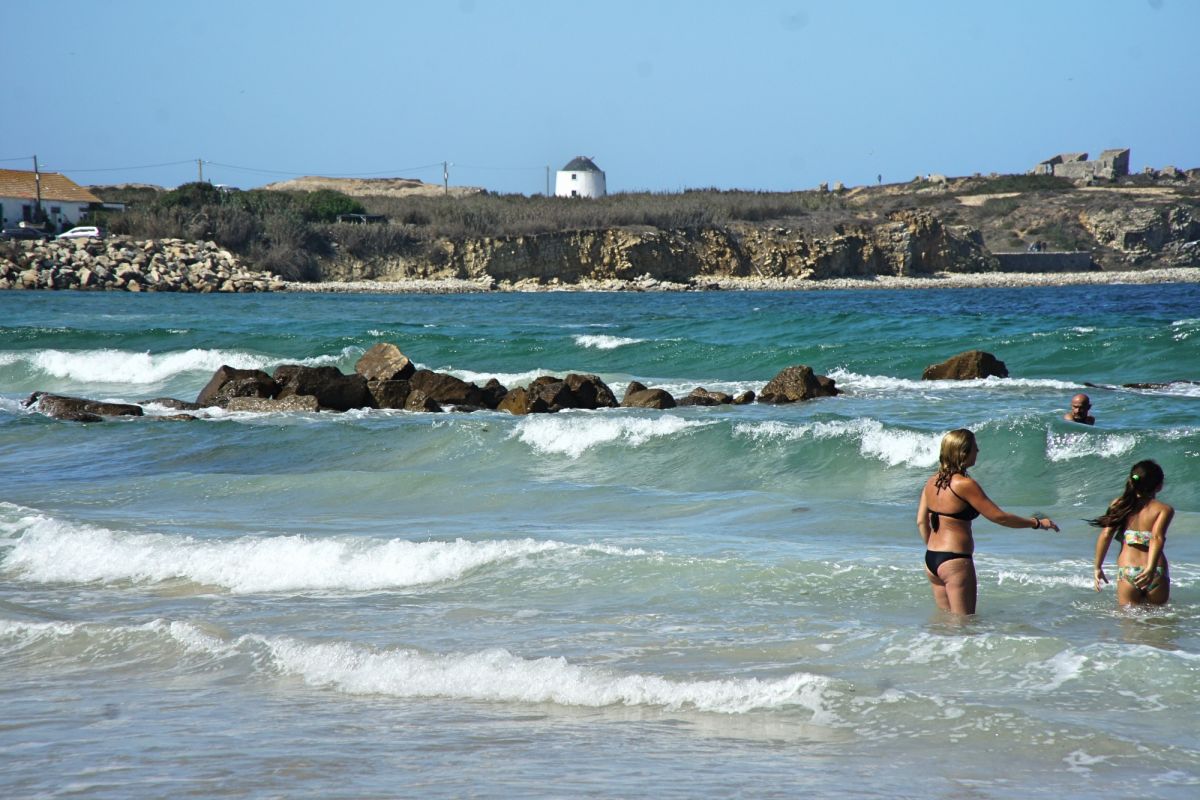 Мельница в Ажуде, Пениши