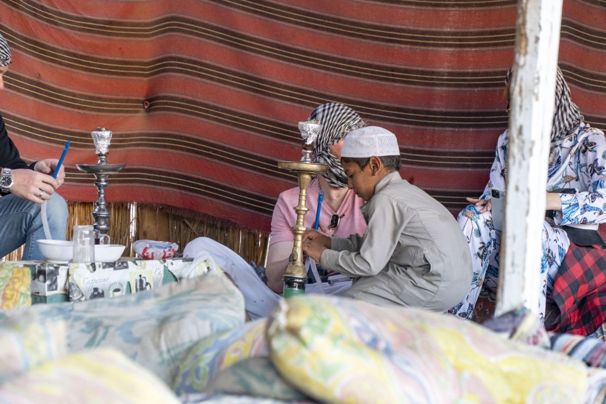 Деревня бедуинов в Сахаре