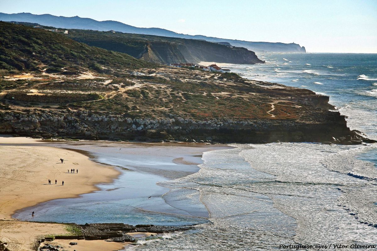Пляж «Прайя-да-Фож-ду-Лизандру»