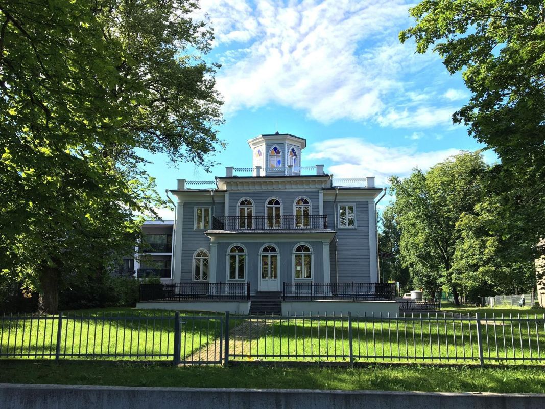 Зал шеф-повара и ресторан Mon Repos