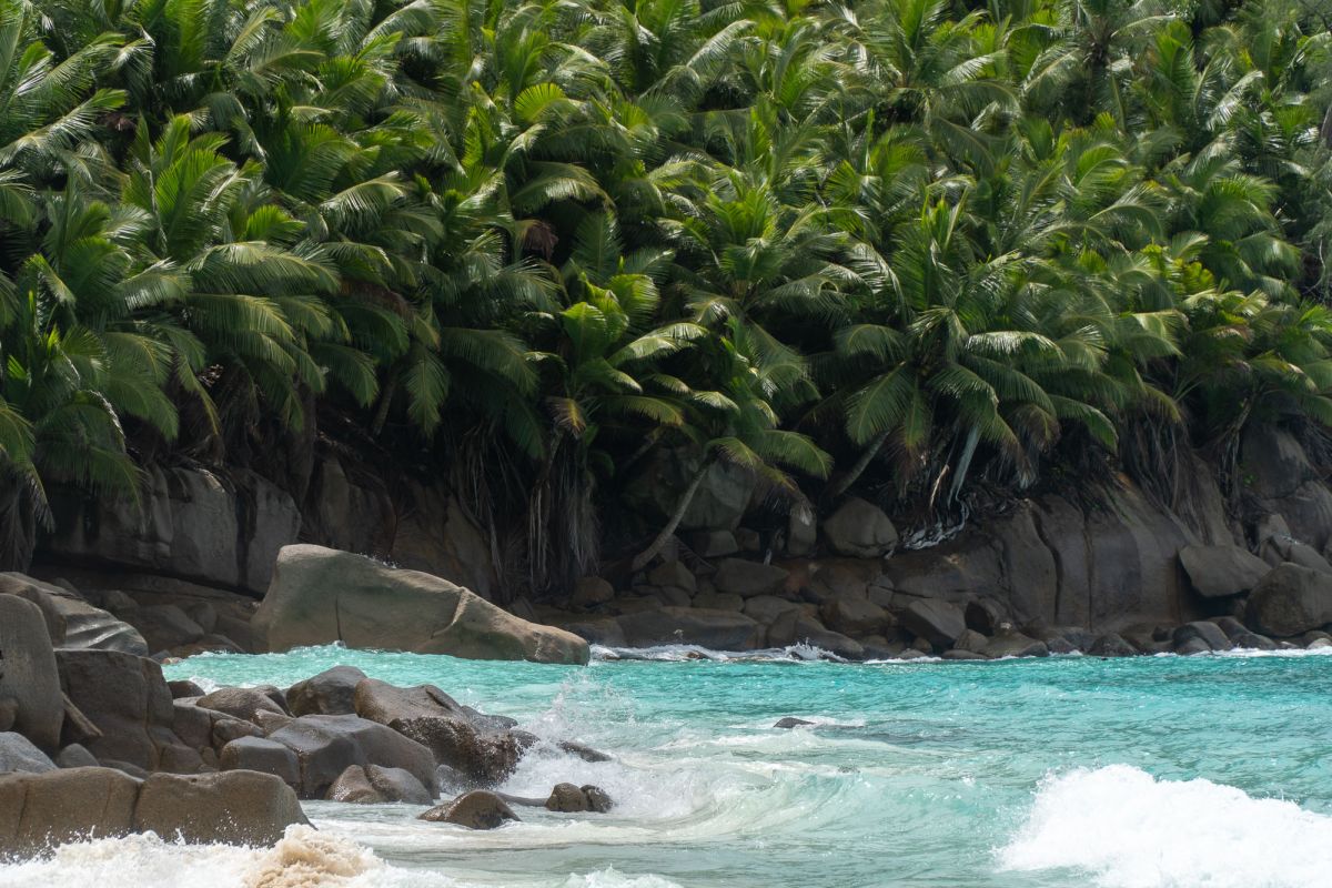 Пляж Анс Интенданс