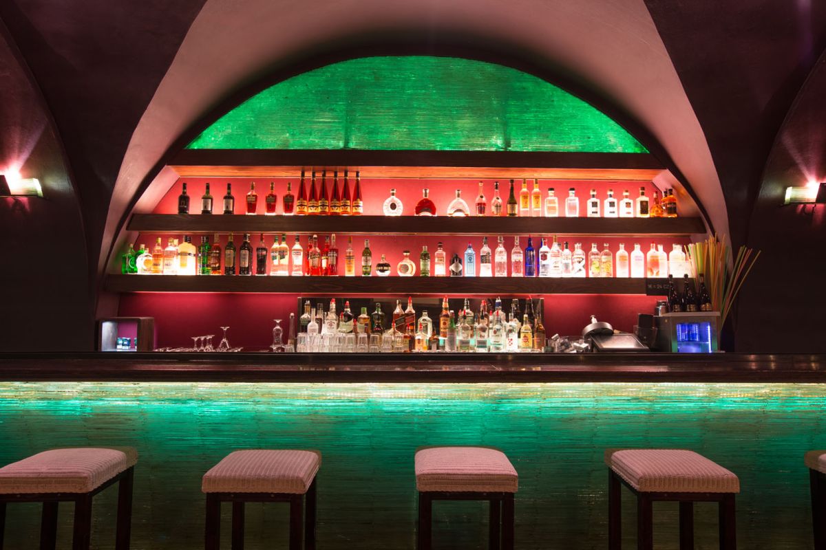 Nebe Coctail & Music Bar Celnice