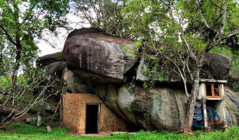 Монастырь Гонаголла (Панчи Сигирия)