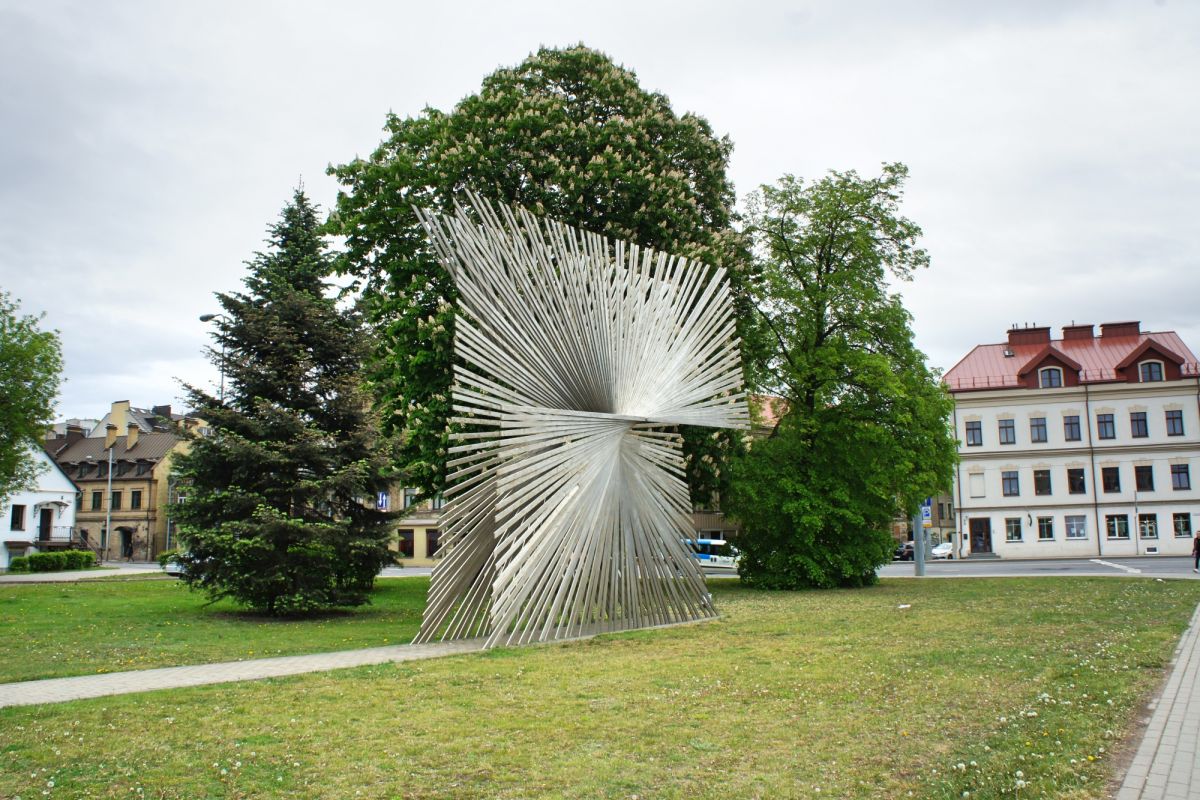 Площадь Йонаса Яблонскиса