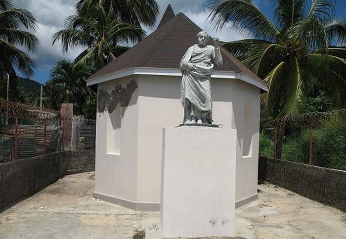 Часовня Нотр Дам де ля Мер