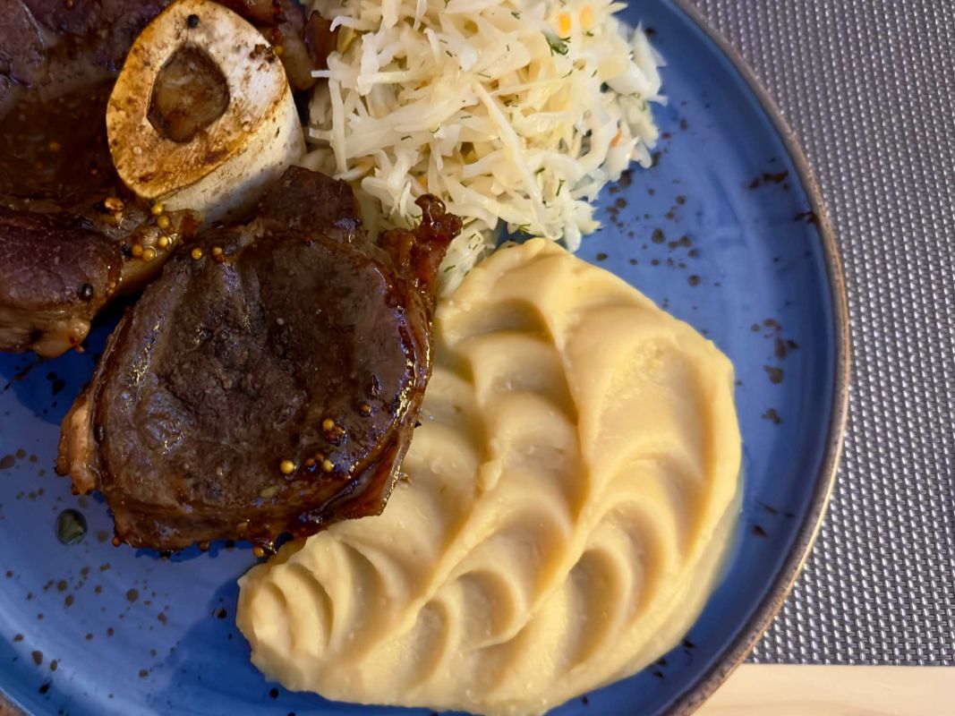 Ресторан Pieczony Dzik