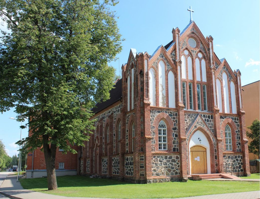 Римско-католическая церковь Святого Духа в Валга