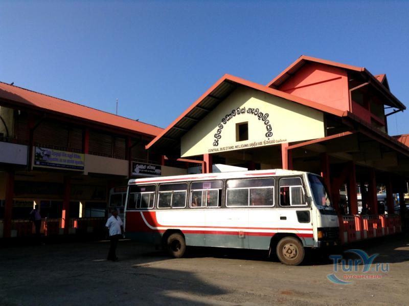 Автовокзал в Велигаме