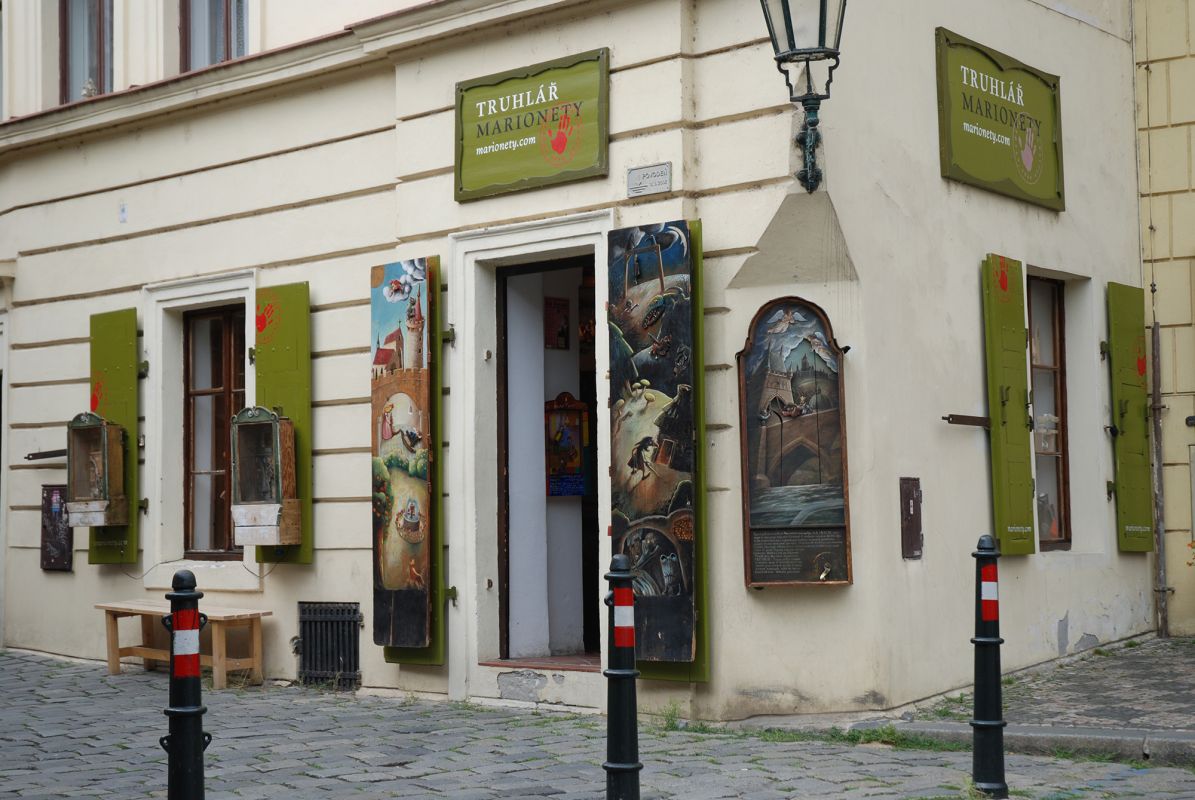 Марионетки Truhlář