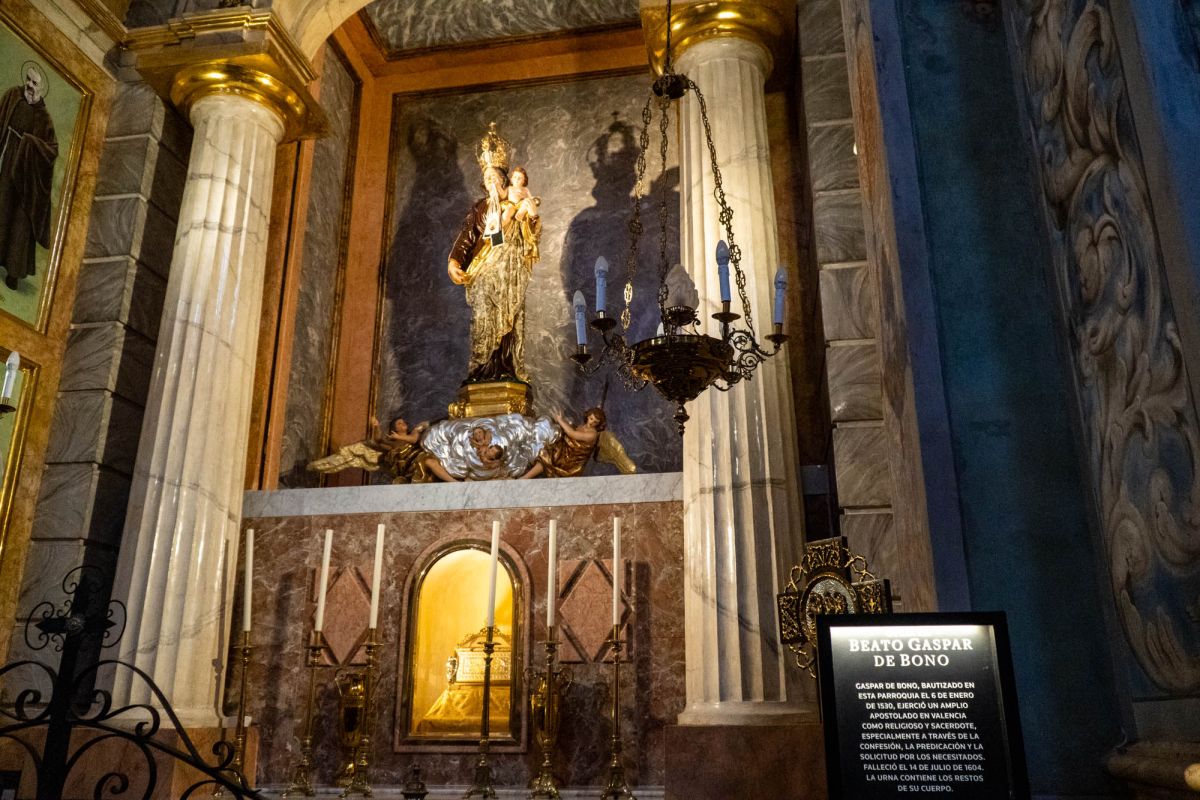 Церковь Сан-Николас-де-Бари и Сан-Педро-Мартир