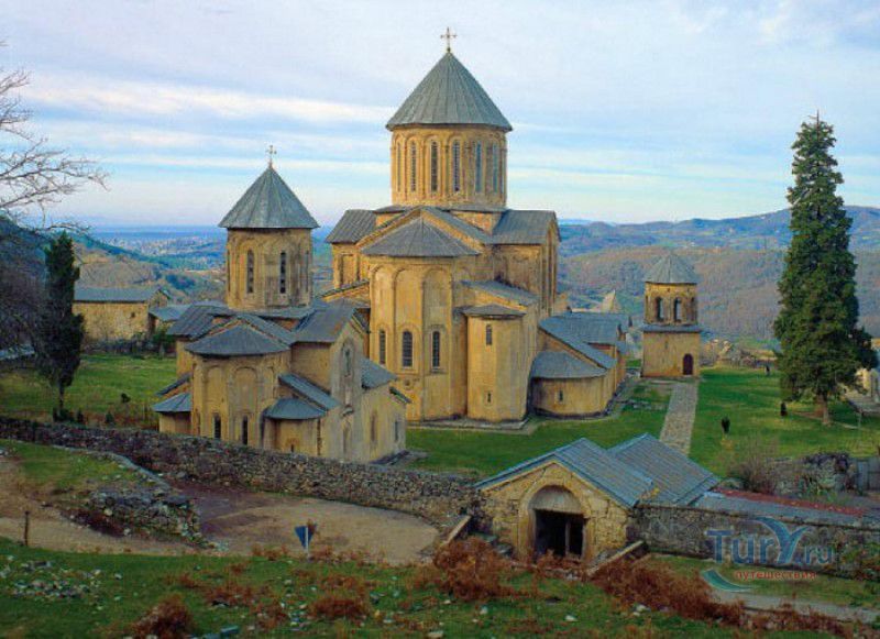 Гелатский монастырь