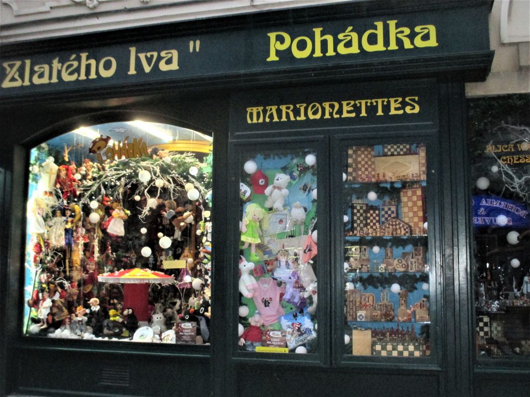 Магазин игрушек Pohádka