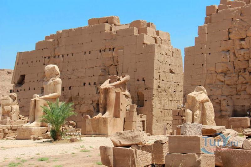 Карнакский храм