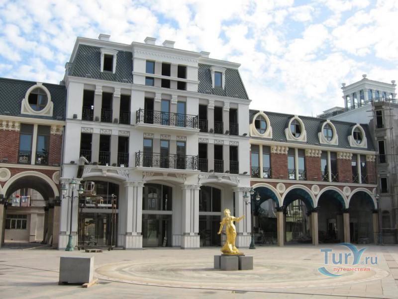 Площадь Пьяцца в Батуми