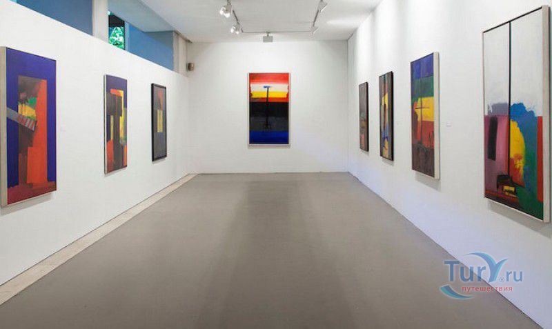 Центр современного искусства Жулиу де Азереду Пердигана