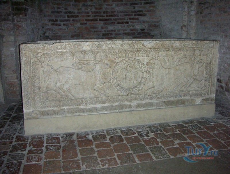 Базилика Санто-Стефано