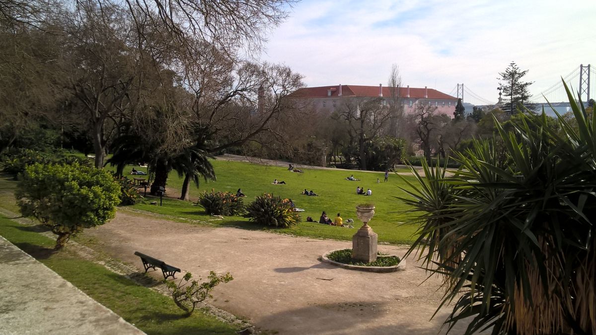 Парк Несесидадеш (Tapada das Necessidades)