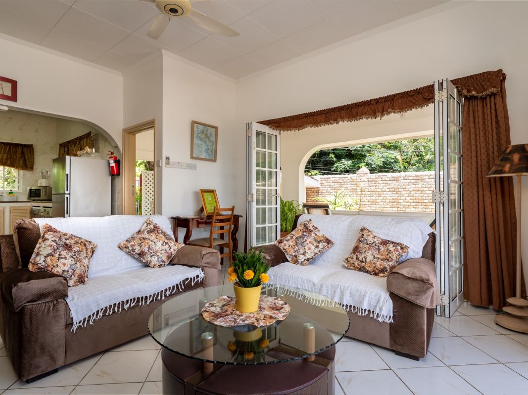 Ixora Villa Self-catering Establishment