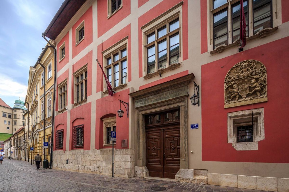 Дворец Епископа Эразма Циолека