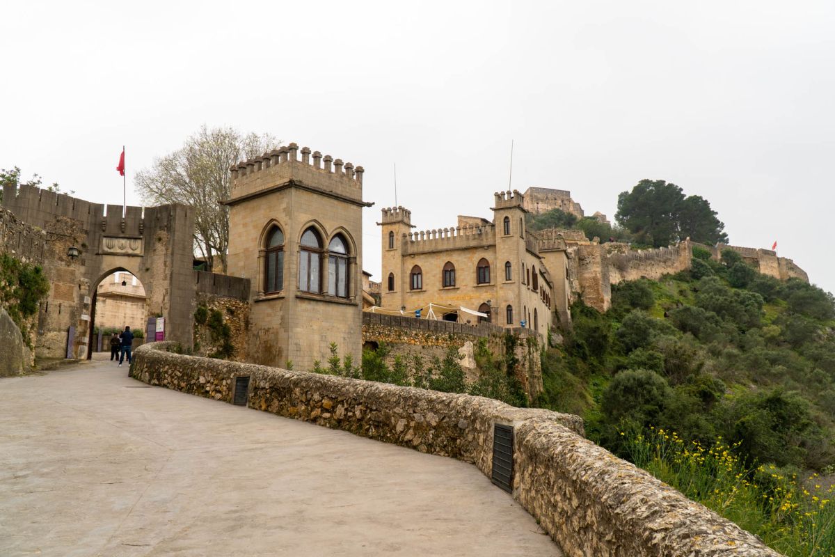 Замок Шатива