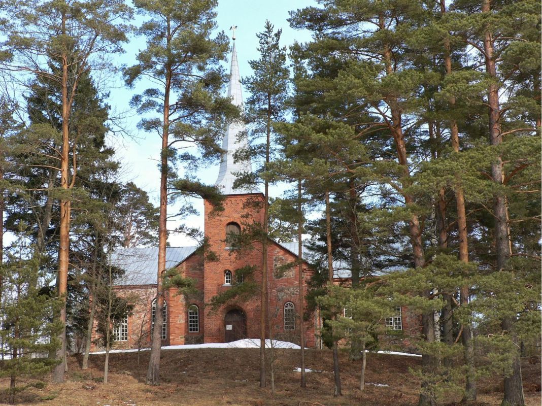 Церковь Алатскиви Эстонской евангельской лютеранской церкви (ЭЕЛЦ)