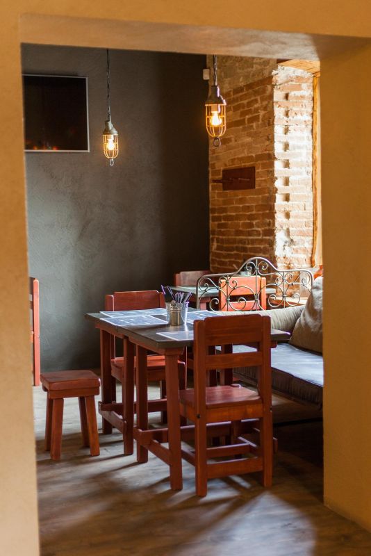 Корчма и ресторанчик Kapteni