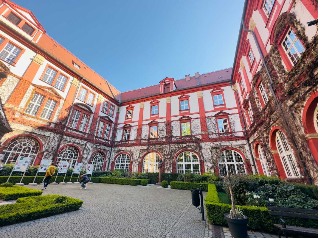 Национальная библиотека имени Оссолинских (Оссолинеум)