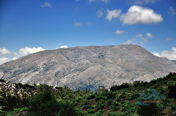 Гора Атавирос