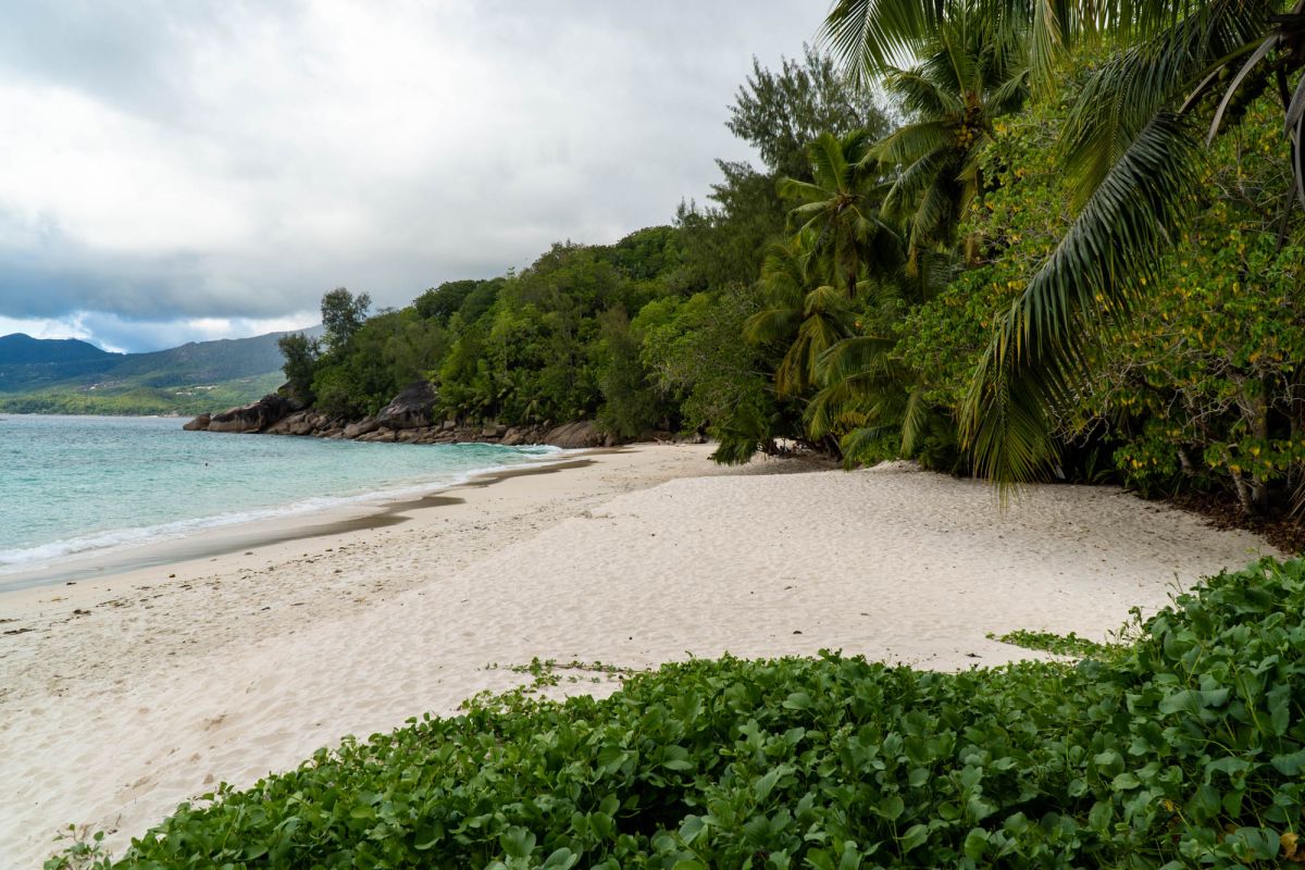 Пляж Анс Солей