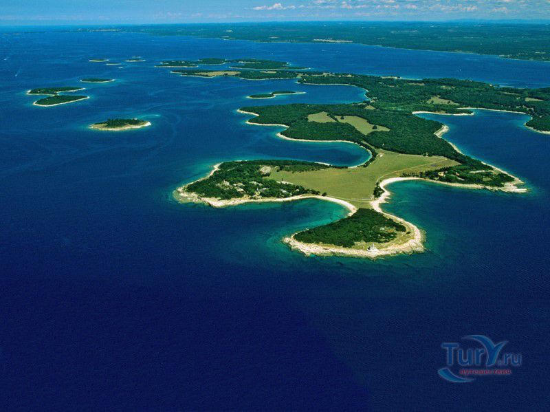 Острова Бриуни
